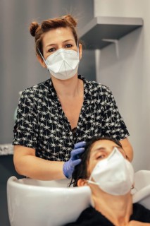 Hairdresser with security measures for the covid-19
