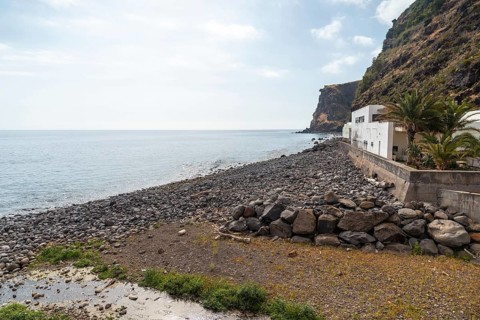 Praia da Calheta in summer