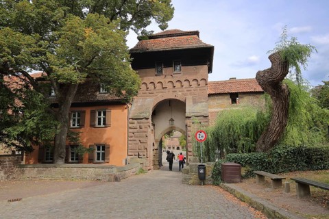 Entrance with gatehouse of the former Cistercian abbey