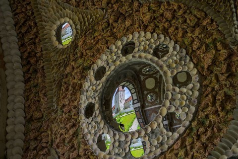 Mirror grotto in the paradise garden of the castle