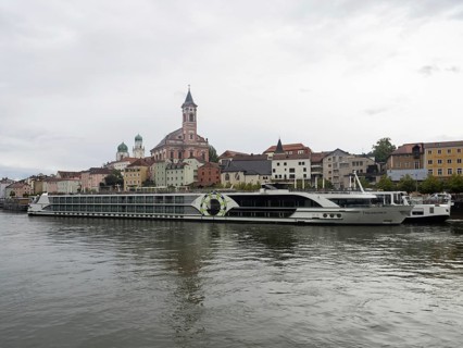 View over the Danube to the old town with the church of St. Paul and the cathedral