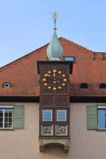 Oriel with spire