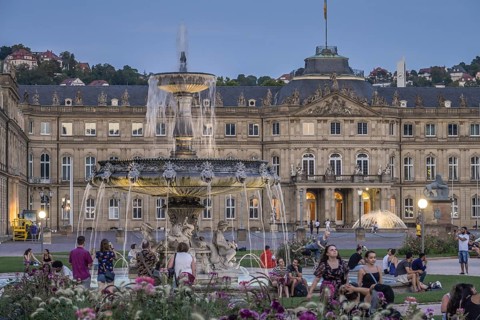 Schlossplatzspringbrunnen