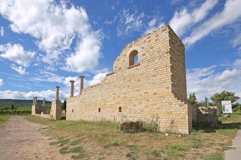 Reconstructed villa rustica with columns