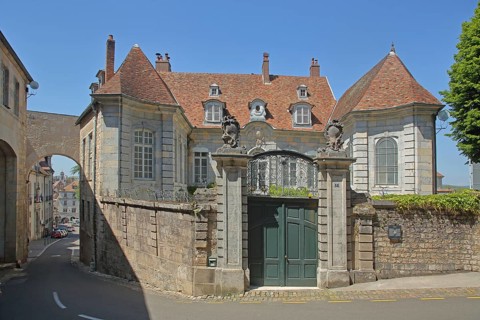 Building of the Archeveche