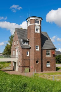 Pilot House