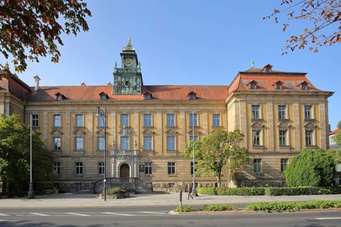 New-baroque courthouse