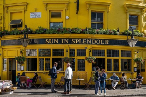 Pub Sun