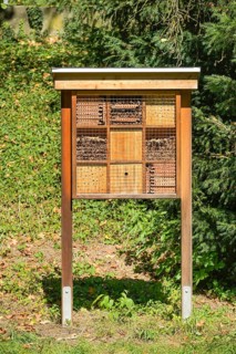 Bee hotel
