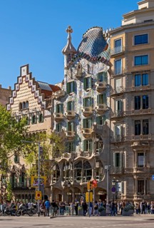 Casa Batllo by Antoni Gaudi