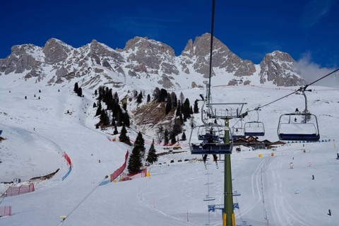 Chairlift ski