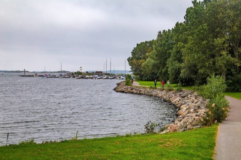 Walk to Rune's Lighthouse