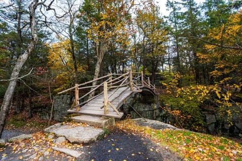 Autumn on Lake Minnewaska State Park
