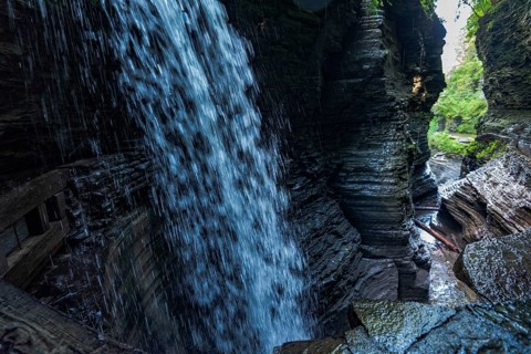 Watkins Glen State Park: Gorge Trail entrance and tunnel