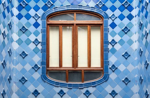 Atrium window