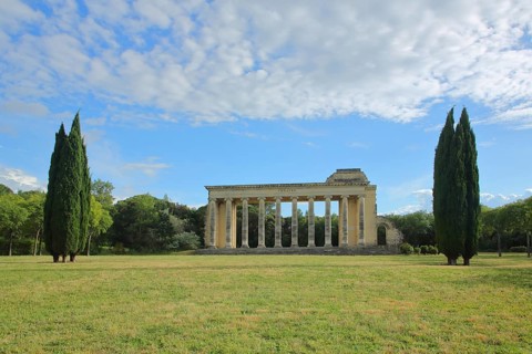 Roman Theatre municipal Nimes