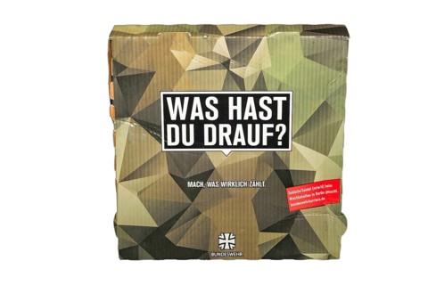 German Armed Forces advertisement on a pizza box