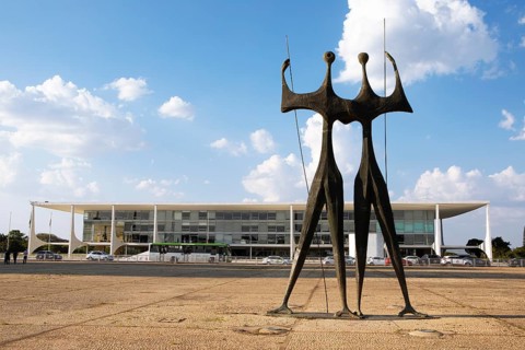 Bronze sculpture by Bruno Giorgi