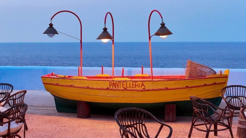Boat as deco