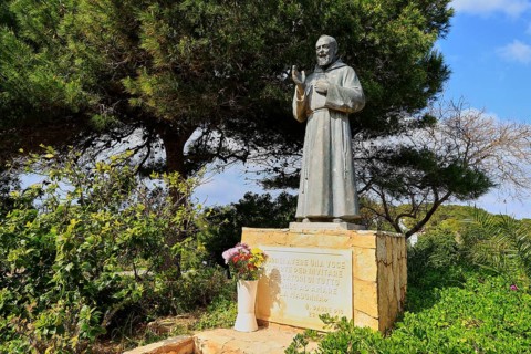 Bronze statue