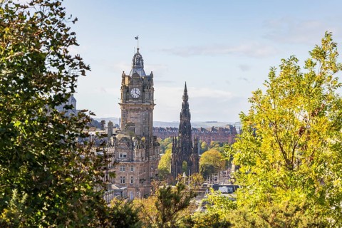 View from Calton Hill of the historic Old Town with the Edinburgh Castel