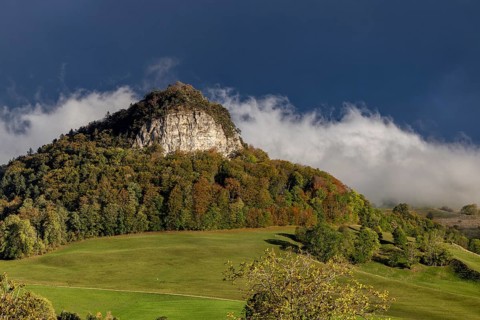 Wisner Flueh in autumn with fog rolling in