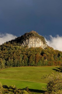 Wisner Flueh in autumn with fog rolling in