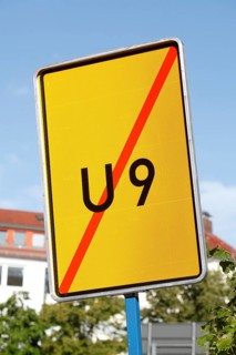 Traffic sign Diversion cancelled