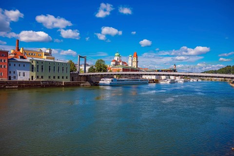 Prinzregent-Luitpold Bridge over the Danube in Passau