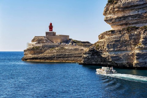 La Madonetta lighthouse on rocky cliff
