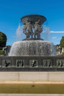 Fountain in Vigeland