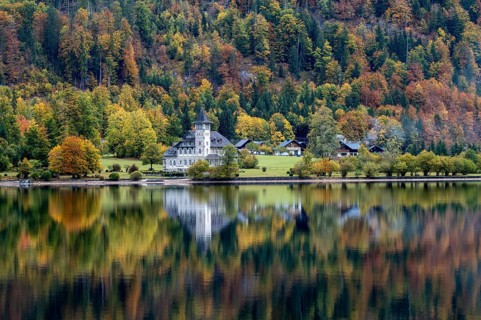 Morning atmosphere at Grundlsee