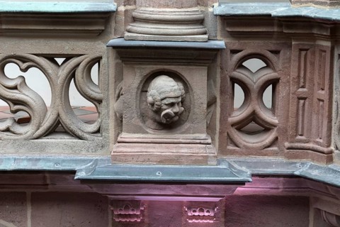 Grotesque on the columns in the Pellerhof