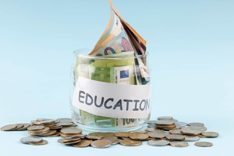 Education savings jar arrangement