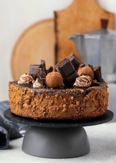 Front view sweet chocolate cake stand