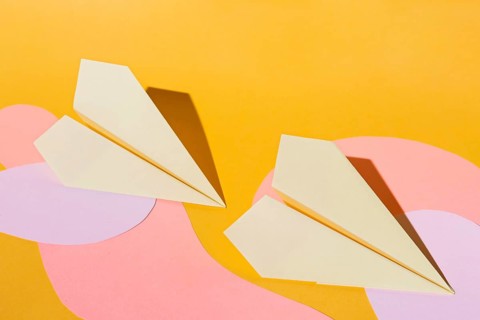 Top view paper planes arrangement