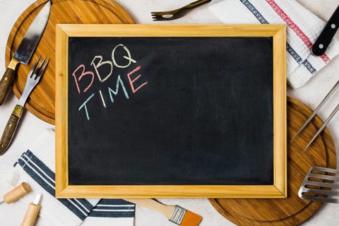 Words bbq time blackboard