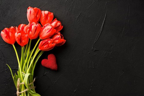 Heart bouquet tulips
