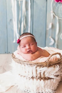 Sleepy baby white blanket