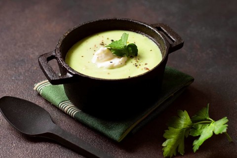 Broccoli creme soup winter food