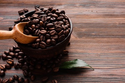 Close up roasted coffee beans