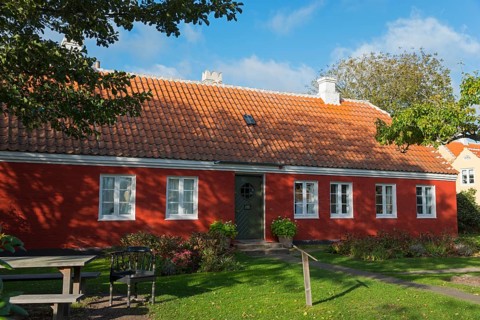 Anchor House
