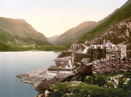 House at Llanberis Pass