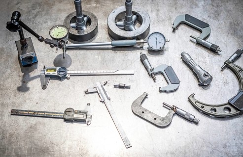 Machines of the metal industrial factory of the numerical control sector
