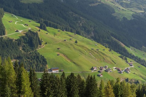 Hike Eggalm to Tux-Vorderlanersbach