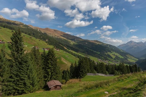 Hike Eggalm to Tux-Vorderlanersbach