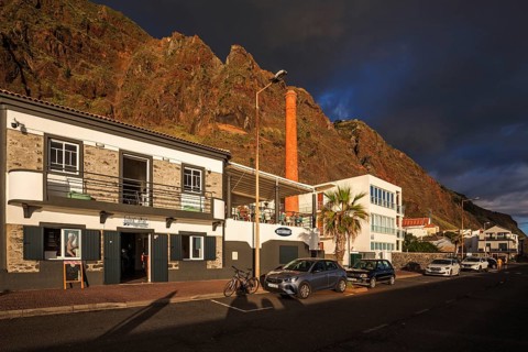 Coastal road with houses in Paul do Mar