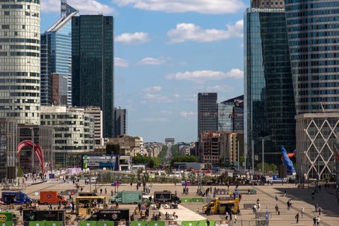 La Defence