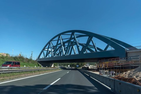 New construction of a bridge over the A6 federal motorway