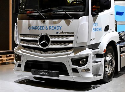 Mercedes Benz electric lorry